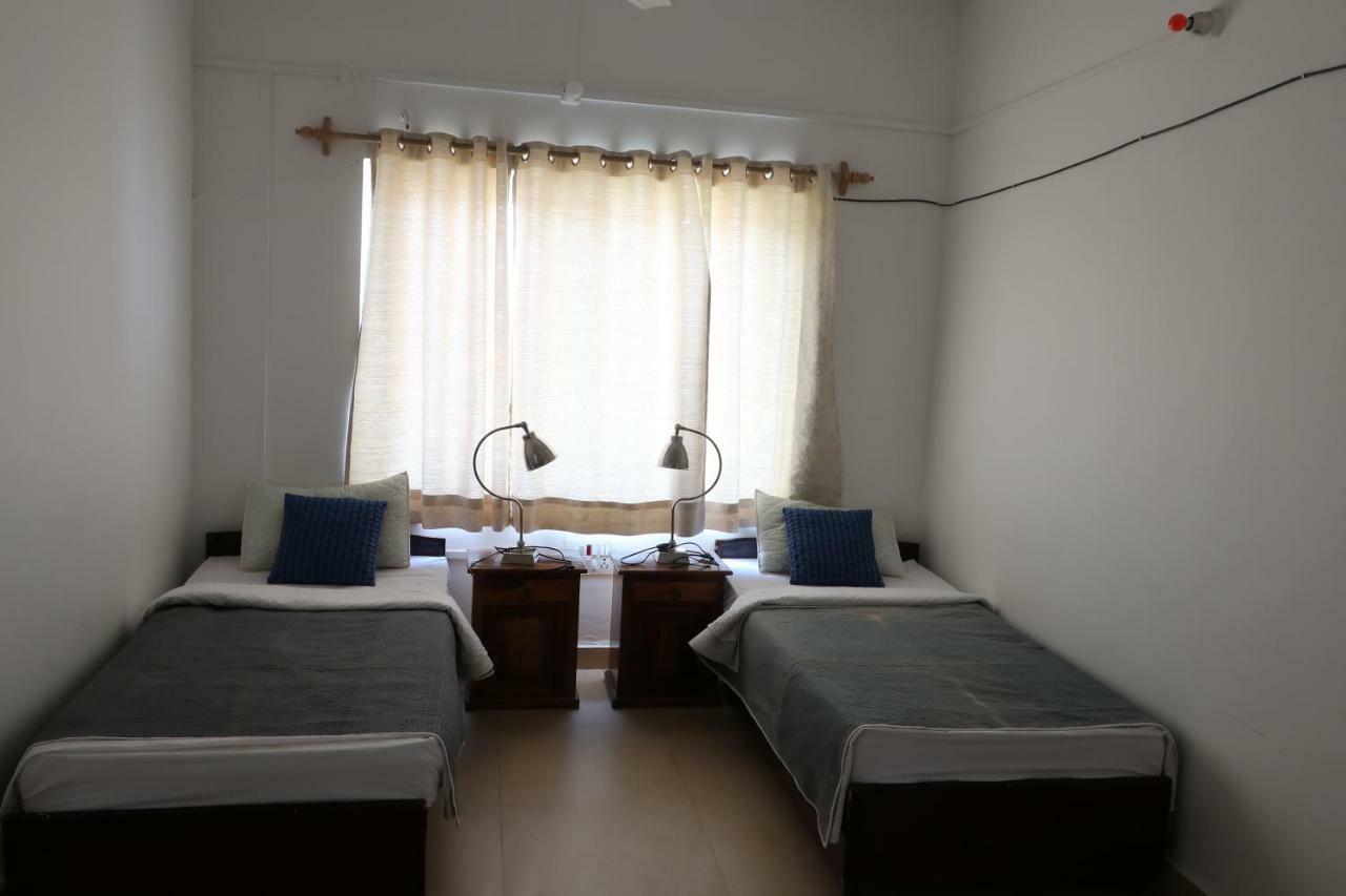 Zhim Zhim Guest House Bīr エクステリア 写真