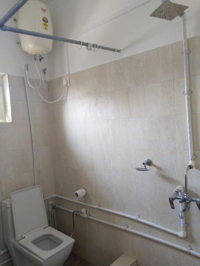 Zhim Zhim Guest House Bīr エクステリア 写真