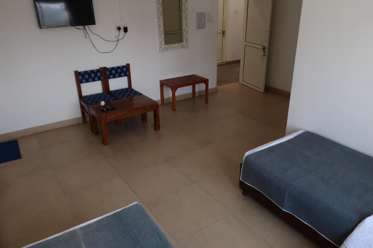 Zhim Zhim Guest House Bīr エクステリア 写真