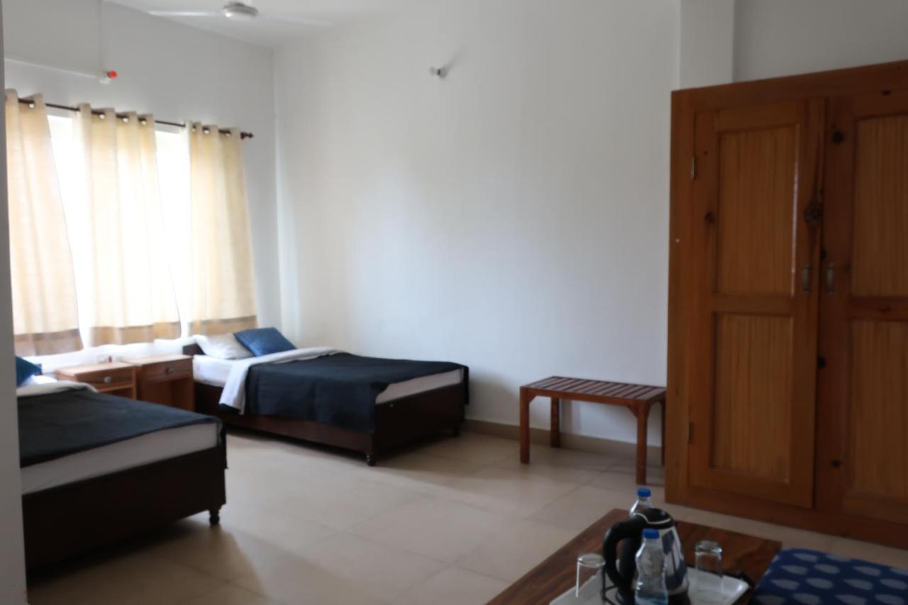 Zhim Zhim Guest House Bīr エクステリア 写真