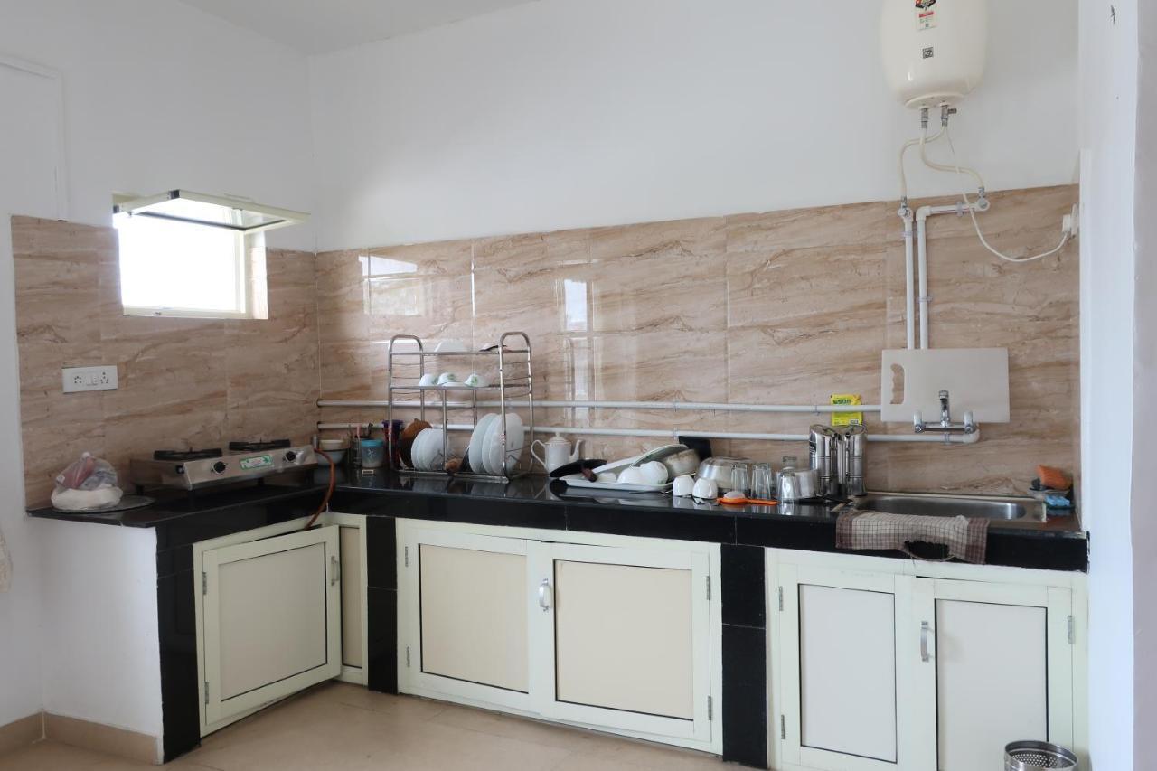 Zhim Zhim Guest House Bīr エクステリア 写真